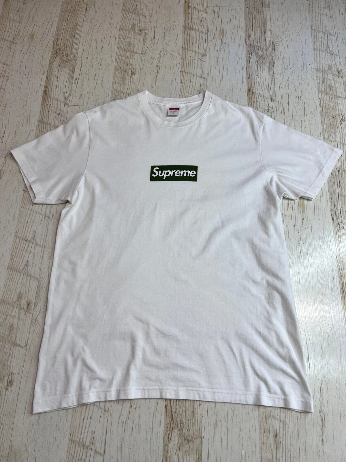 T shirt Berlin logo box vert suprême XL