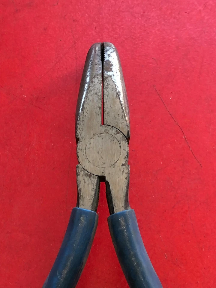 NUEVO, OXIDADO KD TOOLS 45706 6" AGUJA CURVA NARIZ ALICATES HECHOS EN EE. UU. Foto 4 de 4