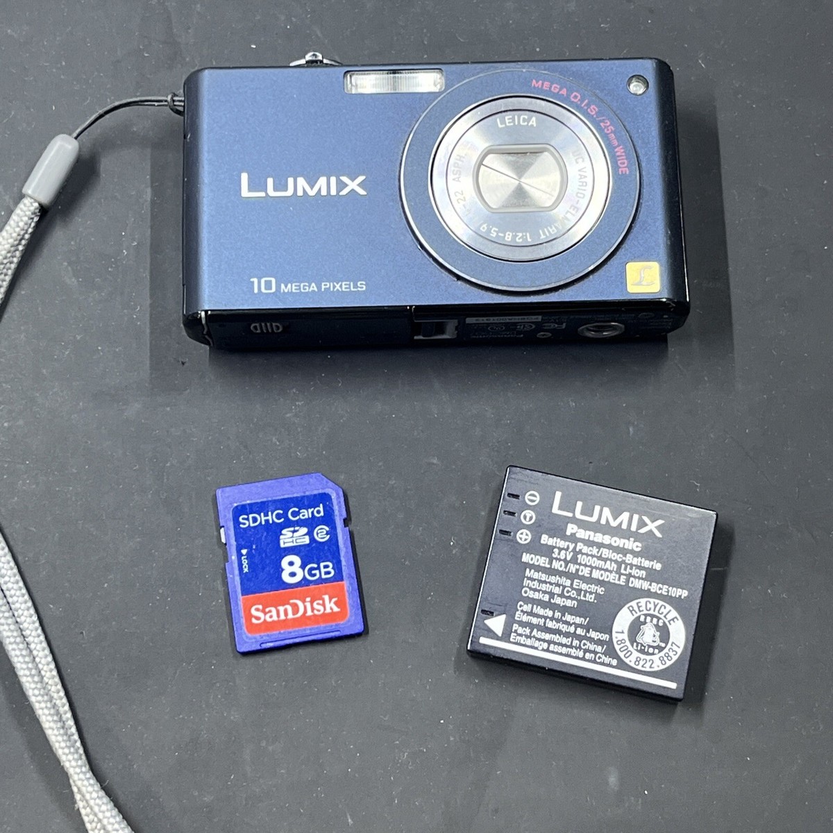 Panasonic LUMIX DMC-FX37 Leica NAVY BLUE-10 MP-Digital Panasonic LUMIX DMC-FX37 Leica NAVY BLUE-10 MP-Digital