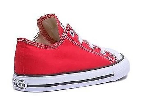 Converse 2025 cœur rouge