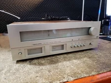 Vintage Realistic TM-1001 AM/FM Tuner - Silverface Woodgrain - Tested Power On