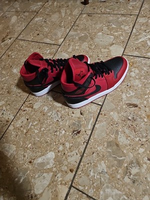 Nike Air Jordan 1 Mid Sneaker Herren (black/red, Gr. 40, Wie Neu)