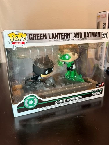 Funko Pop Green Lantern and Batman Jim Lee Gamestop #271 Large Pop Action scene