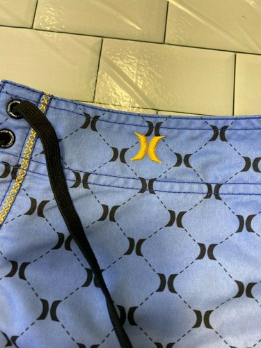 Hurley Youth boys All over print logo swim board shorts swimsuit size 5 logo sun - Picture 2 of 6