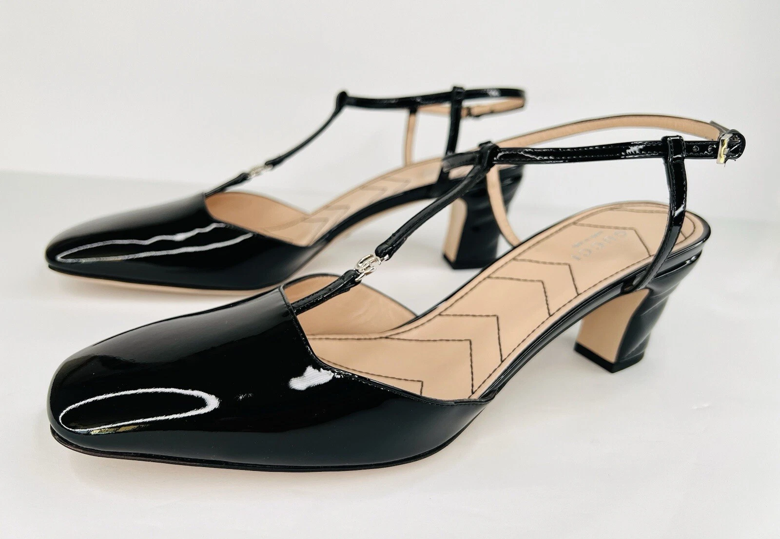 ESCARPINS CHARLOTTE FEMME GUCCI PETITE GG SLINGBACK CUIR VERNI TAILLE EU 40