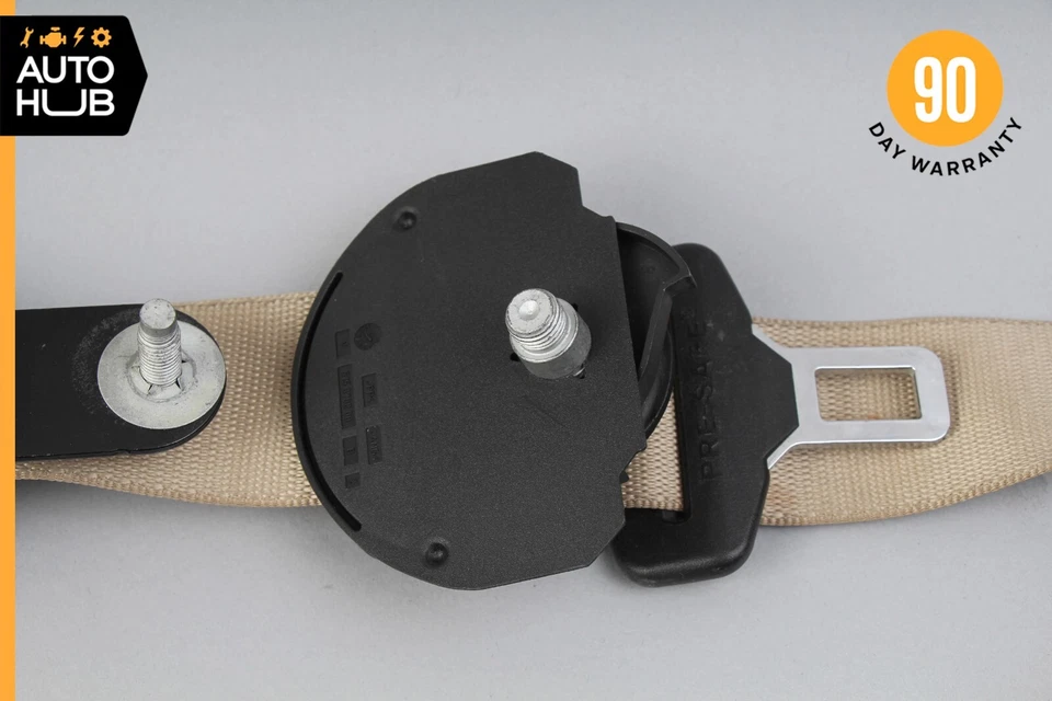 Cinturón de seguridad delantero derecho beige 12-18 Mercede W218 CLS550 CLS400 CLS63 AMG Foto 3 de 4