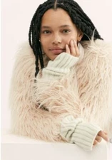 Free People Arm Warmer Fingerless Gloves Ribbed Outside The Lines Mint Green NEW