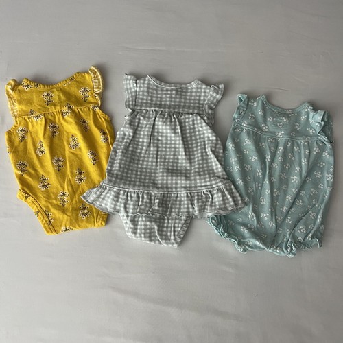 CARTERS One Piece Body Suits NB Baby Girl 3 Rompers Jumpsuits Peplum Cap Sleeve - Picture 2 of 12