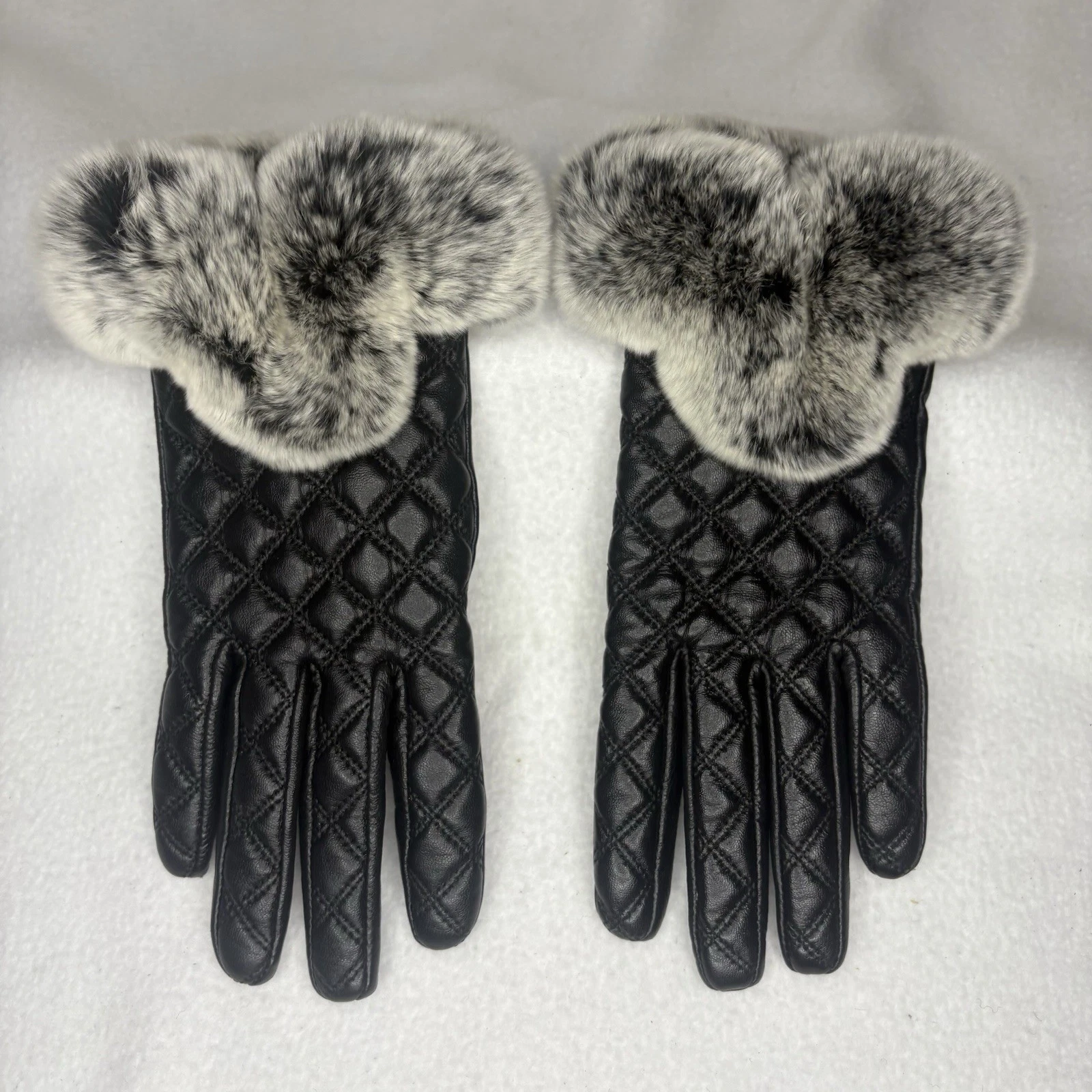UGG Premium Touch Screen Ladie's Gloves 100% Cashmere Rabbit Fur
Opens in a new window or tab
