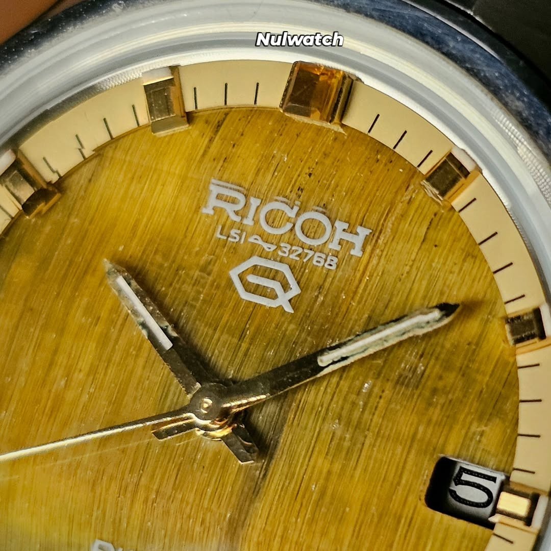 Ricoh RIQUARTZ 571010 Japan Made Quartz Watch Tiger Eye & Jade