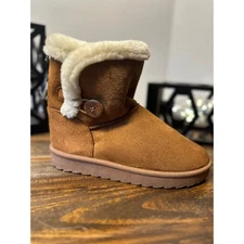 Just Be Cognac Fur Ladies Winter Boots Size 6 Faux Suede Cozy NWT