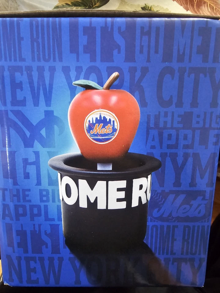 New York Mets 2025 Pop Up Home Run Apple SGA 19/09/25 EN MANO Foto 2 de 4