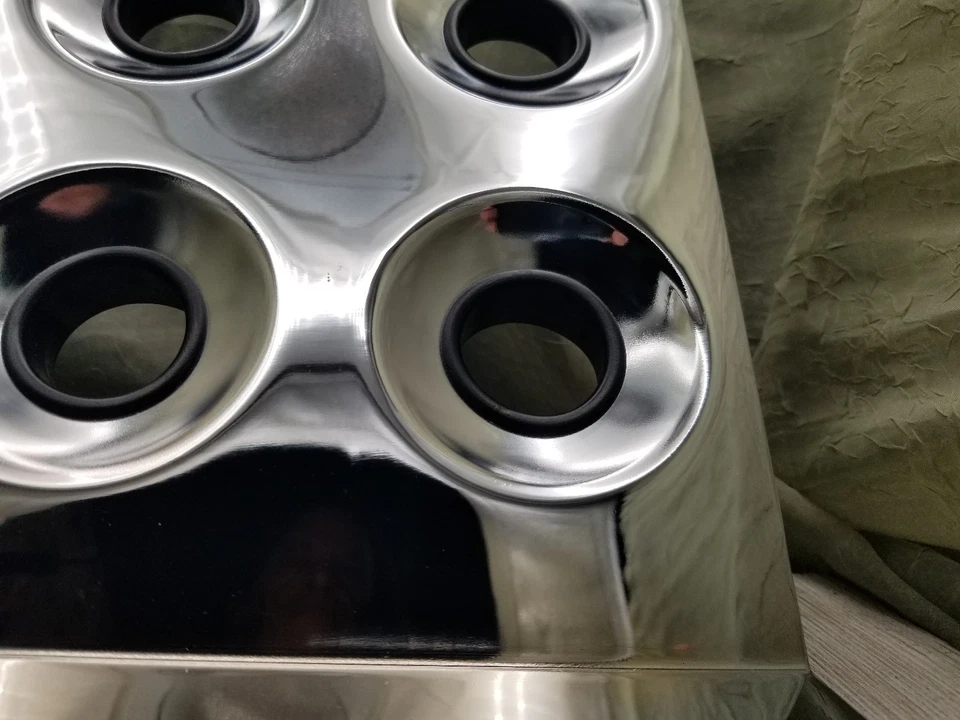 Estante de vino de acero inoxidable vintage de 6 botellas con soporte en ángulo moderno brutalista MCM Foto 3 de 4