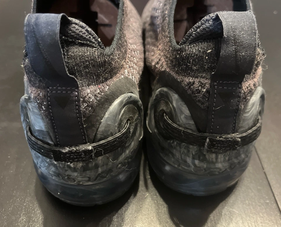 Nike Air VaporMax 2020 Flyknit Negro Gris Oscuro Tenis Zapatos Para Hombre 10.5 Foto 3 de 4