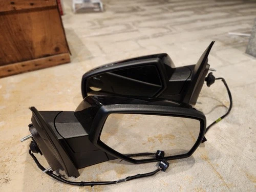 Chevrolet 1500 Truck Mirrors Off A 2018
