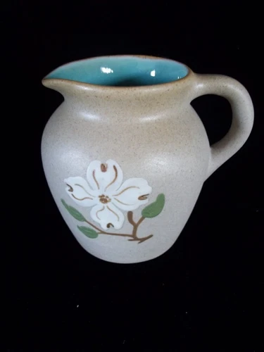Vintage Pigeon Forge Pottery Tennessee small Creamer Jug Apple Blossom