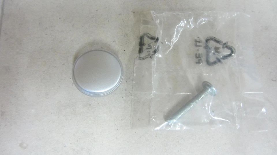 Pomello pomolo x mobili armadi cassetti misura ø 24mm in zama argento verniciato - Immagine 2 di 2