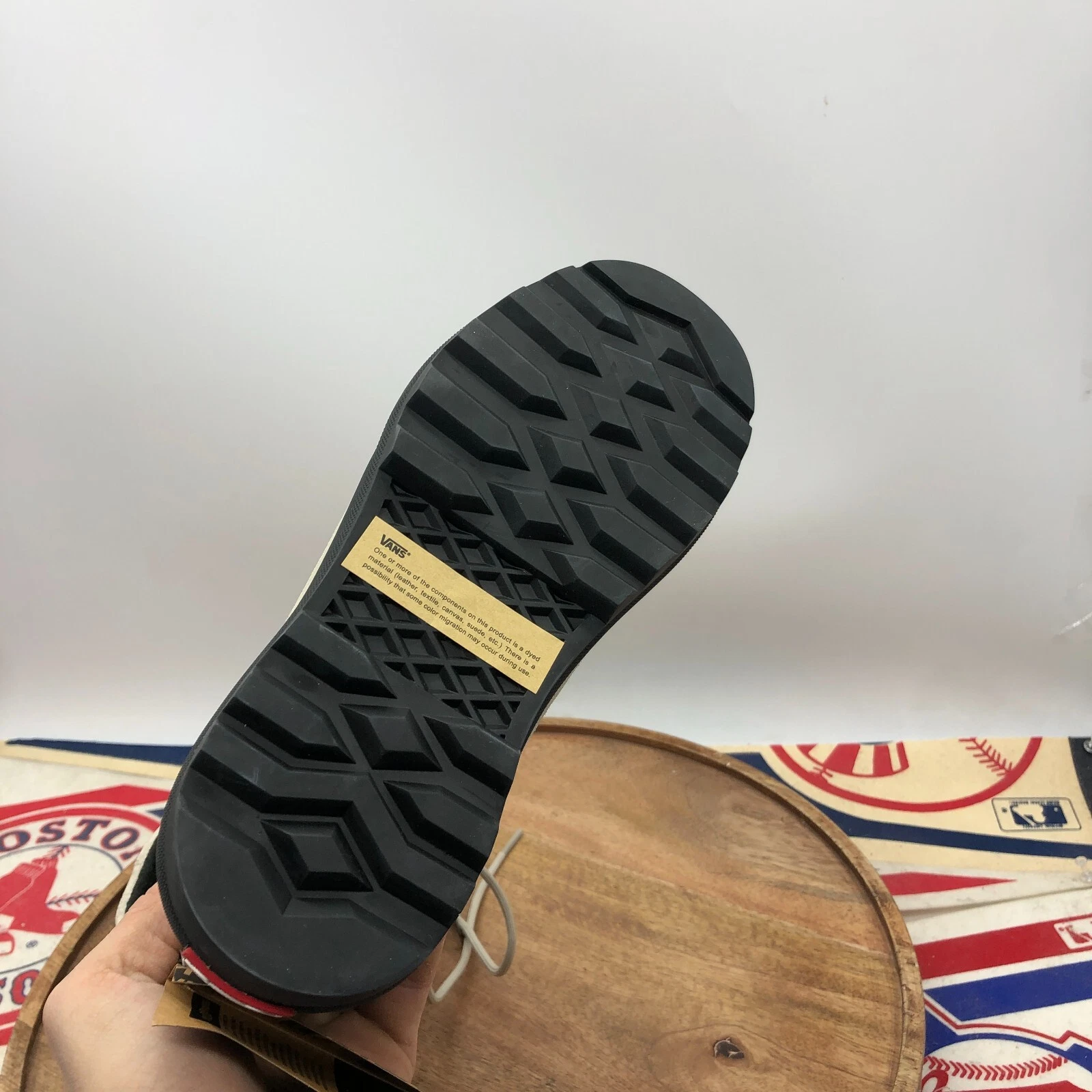 Stivali Vans a scacchiera donna Colfax MTE 1 scarpe crema nero camoscio taglia 8 nuovi con etichette