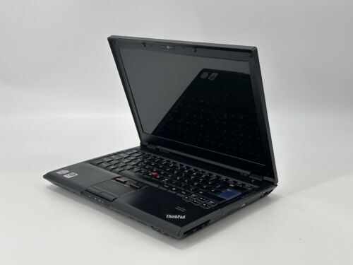 Lenovo ThinkPad SL300  Win 10 Pro 12,5"  T5670 @1,80Ghz 4GB 128GB SSD 20% Akku  - Picture 1 of 5