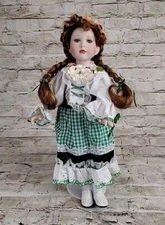 PARADISE GALLERIES KELLY TC MUSICAL PORCELAIN DOLL IN MINT GREEN AUBURN