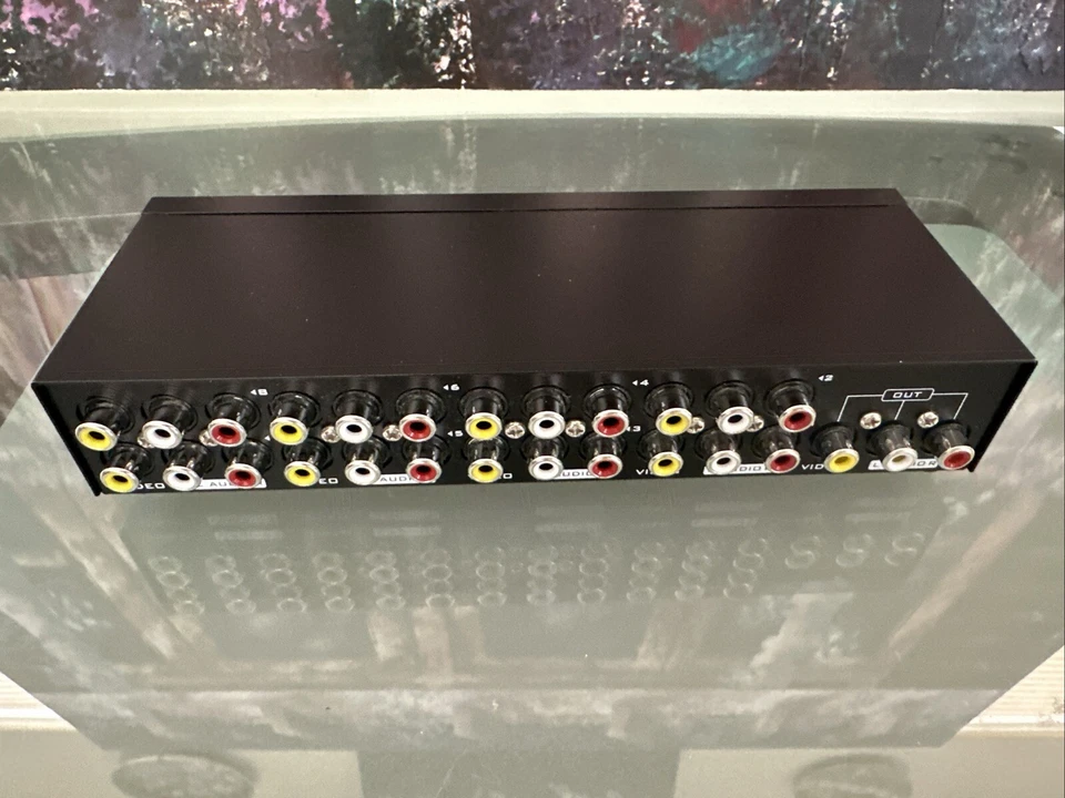RCA Switch 8 in 1 Out Composite Video L/R Audio Selector Box 8X1 - Image 4 of 4