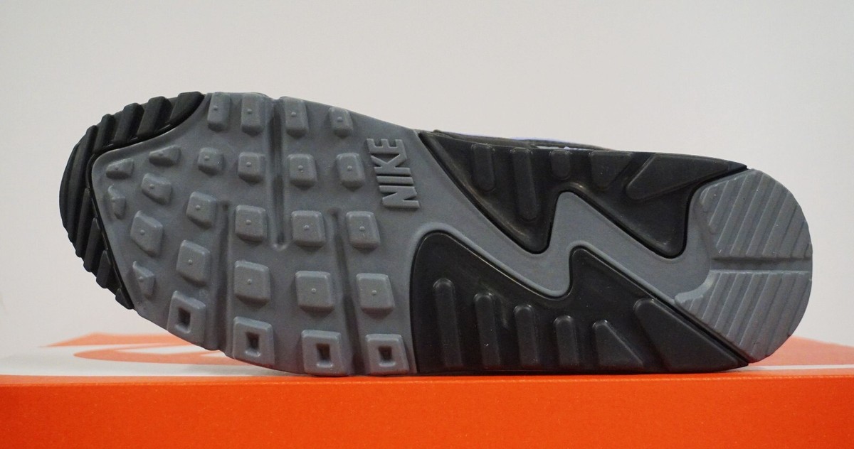 Nike Air Max 90 Photon Dust Light Thistle Limited Edition Nike Air Max 90 Photon Dust Light Thistle Limited Edition