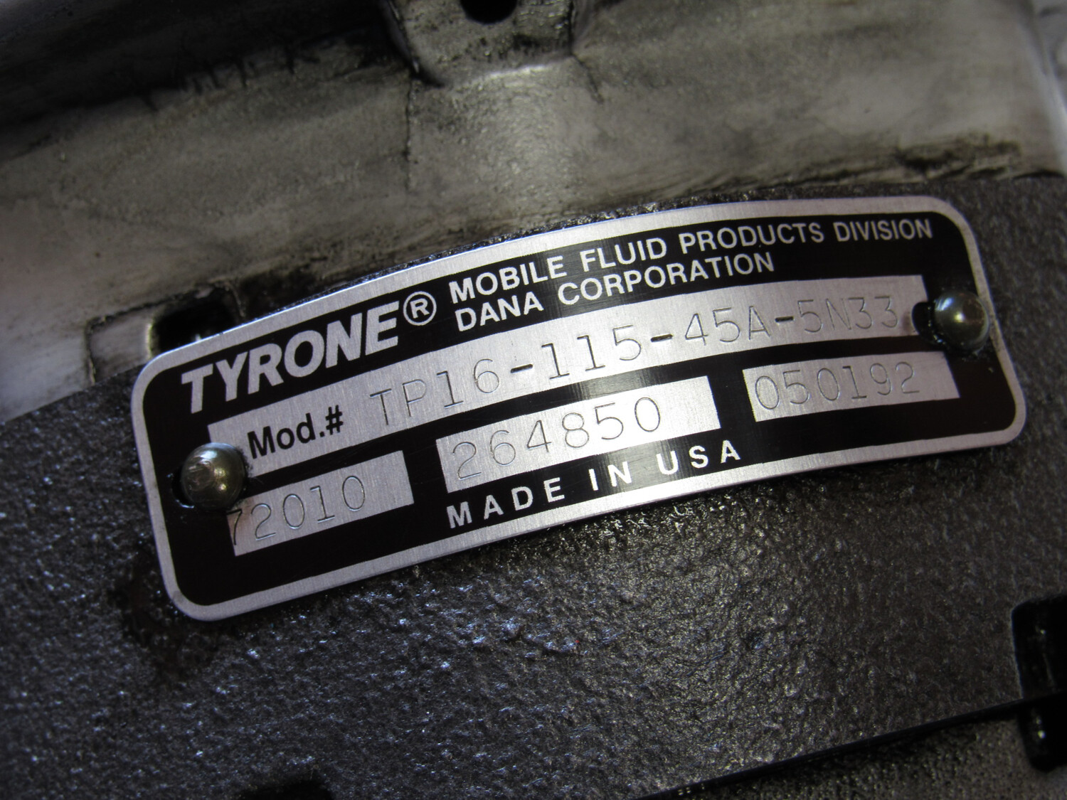 Tyrone TP1611545A5N33 Hydraulic Pump Dana eBay