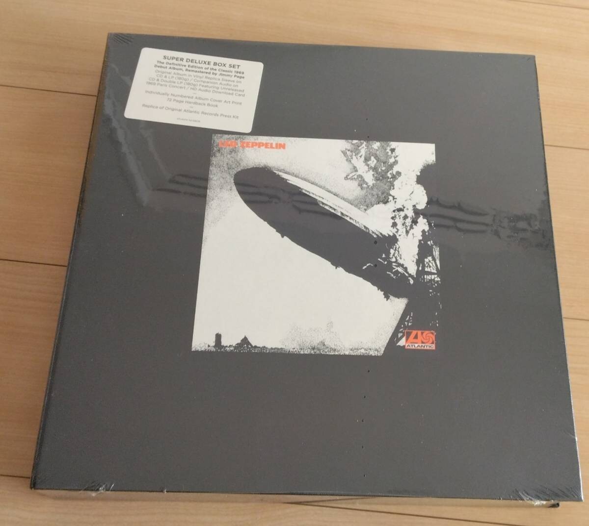 Led Zeppelin I 1 Super Deluxe Edition 2CD 3LP Box Set Led Zeppelin I 1 Super Deluxe Edition 2CD 3LP Box Set