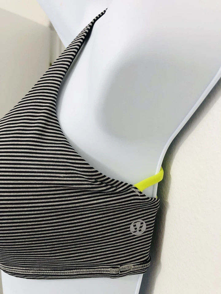 Sujetador Lululemon 6 Free To Be Wild Mini Pop Rayas Gris Negro Amarillo Tirantes Usado en Excelente Condición Foto 3 de 4