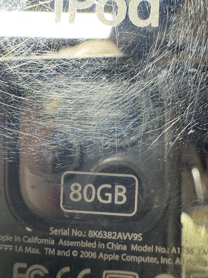 VTG Apple iPod Classic Video 5th 5.5 Gen (80GB) A1136 Black Personalize Untested - Image 3 of 4