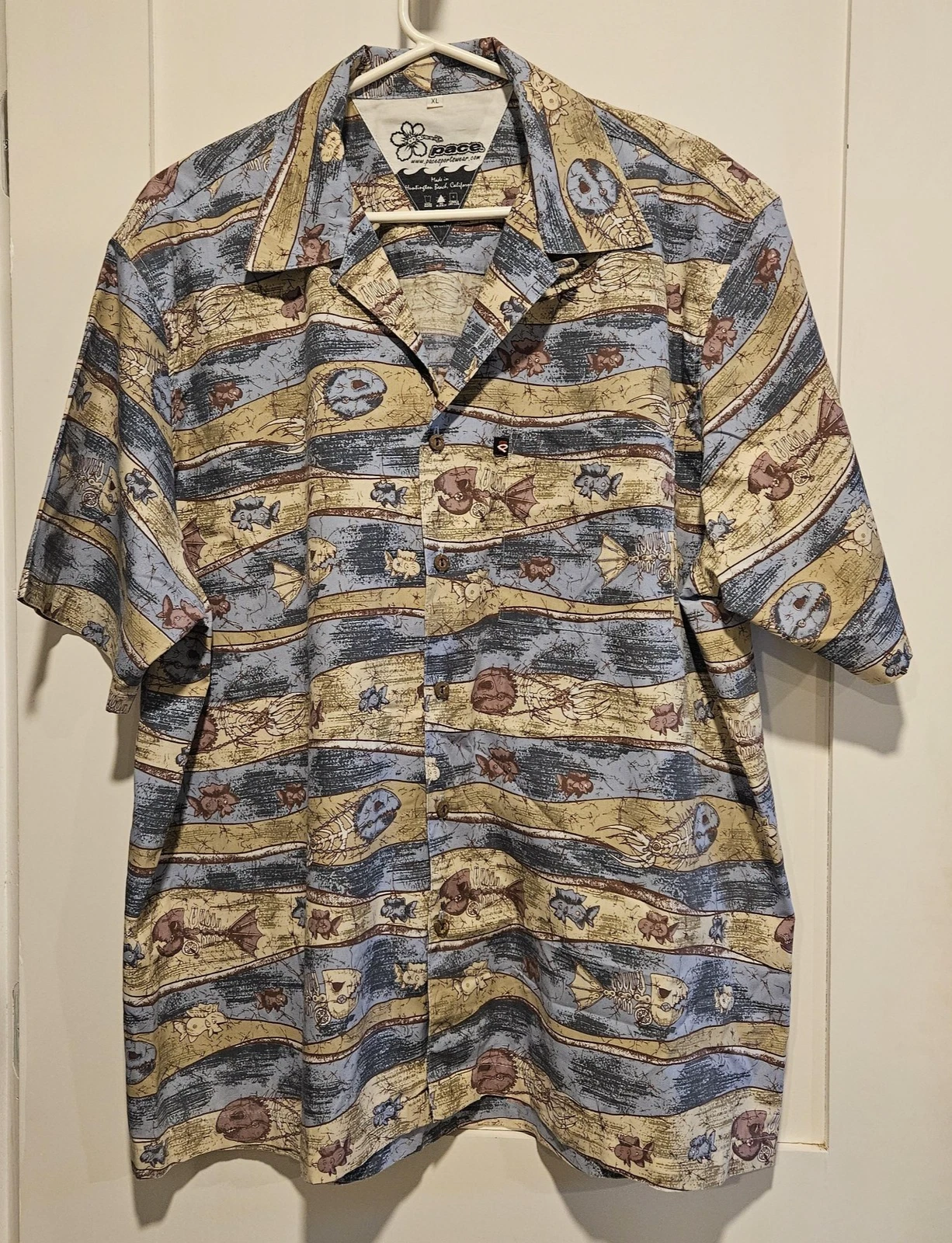 Pace Sportswear Hawaiian Shirt Mens XL Multicolor Fish Short Sleeve Aloha