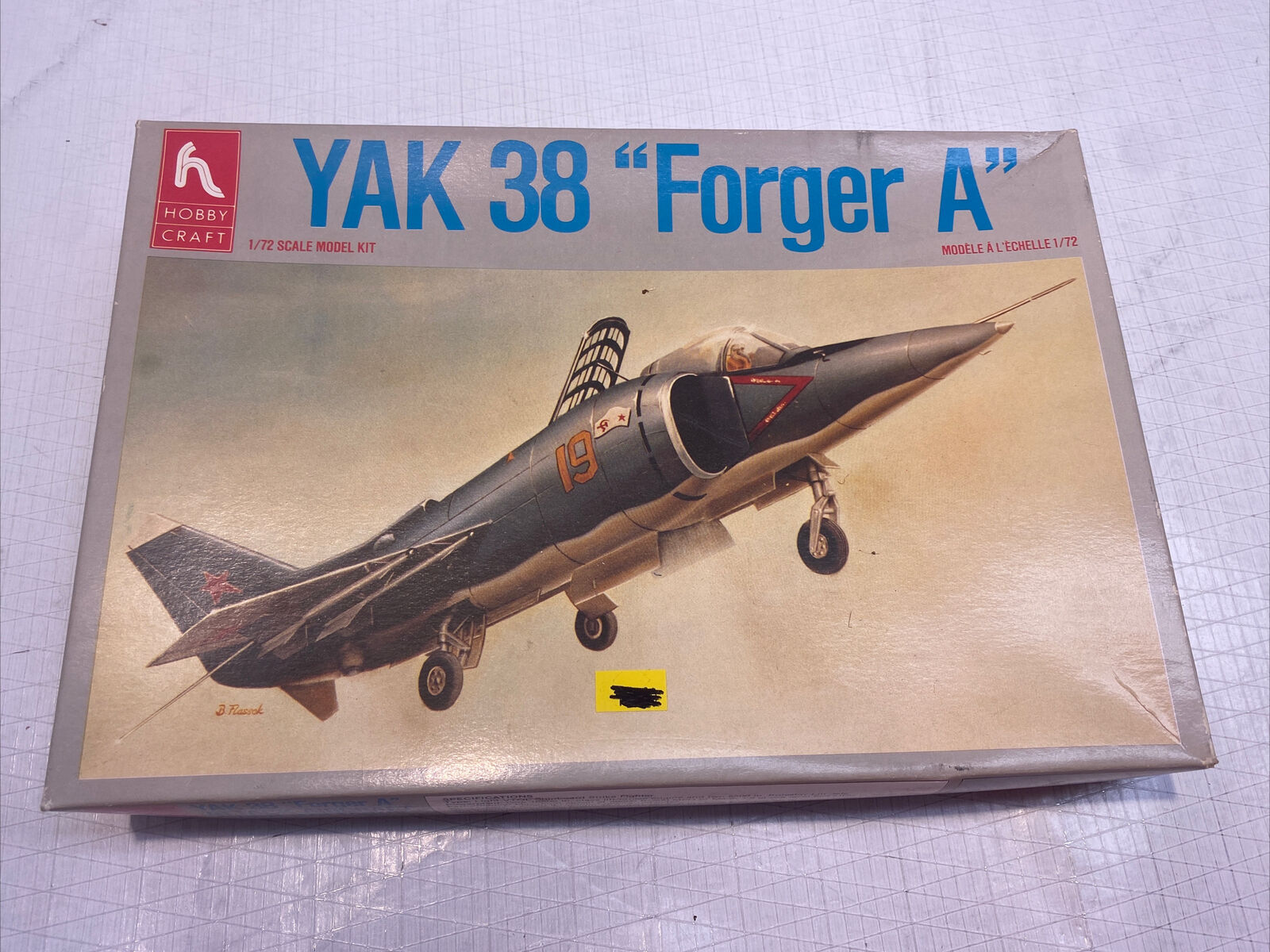 Hobby Craft 1:72 Yak-38 Forger A - Plastic Aircraft Model Kit  HC 1384