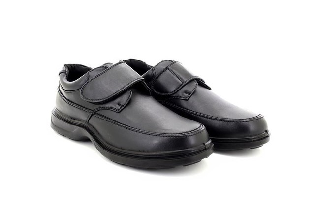 mens wide fit shoes sale