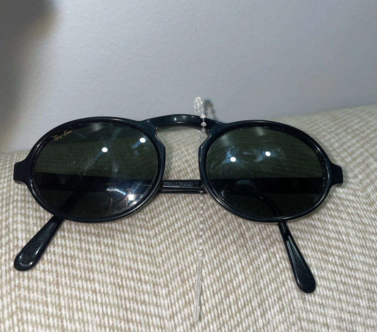 Preços baixos em Ray-Ban Oval Óculos de Sol Vintage década de 1990