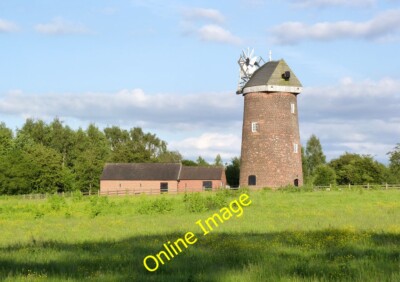 Foto 6x4 Hough Mill, Swannington Peggs grün ein weitgehend restaurierter Kittel Mi c2014