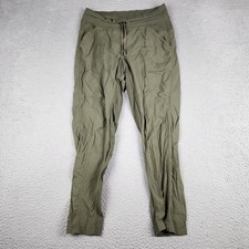 Lululemon Pants Womens 8 Green Dance Studio Cropped Athleisure Running Yoga