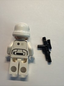 Lego Star Wars Minifigure - First Order Trooper w/ Blaster (From Set 75139)