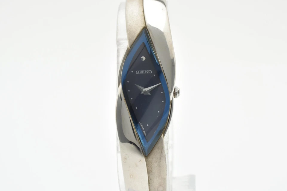 [EXC+5] Vintage 1997 Seiko Rivoli 2E20-753A Blue Quartz Ladies Watch From JAPAN - Image 4 of 4