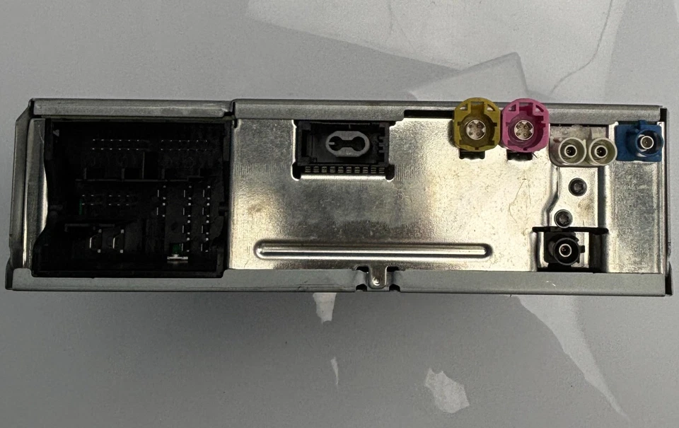 VW STEUERGERÄT FÜR INFORMATIONSELEKTRONIK MIT RADIO 3Q0035874C - Bild 3 von 4