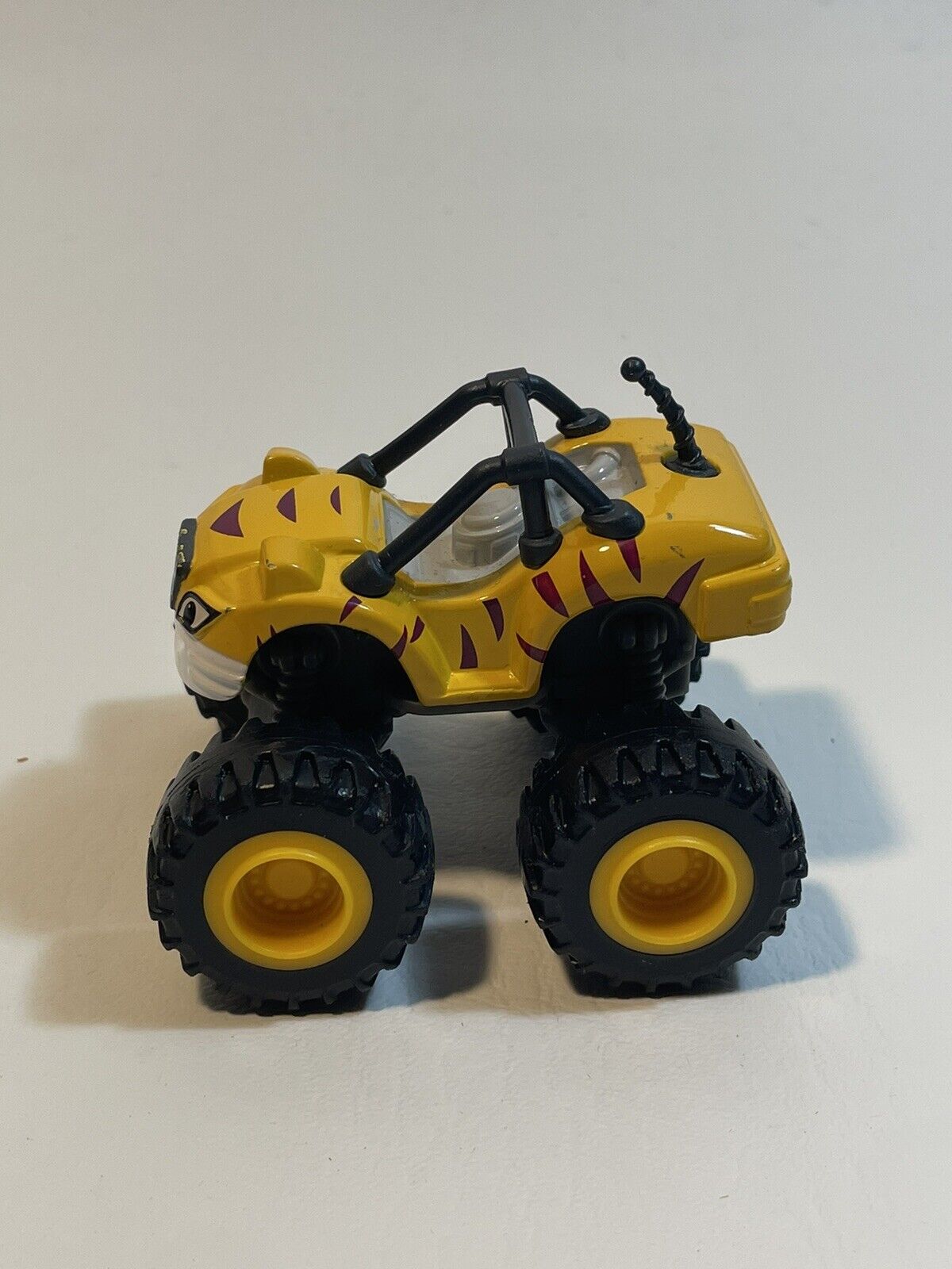 Picture 3 of 15