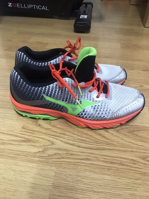 mizuno wave elevation mens