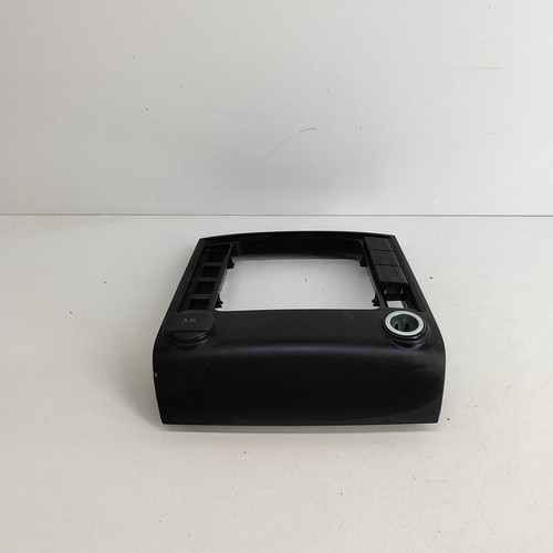 VOLKSWAGEN AMAROK 2H Gear Shifting Level Plastic Trim 2H0863681 2019 RHD - Picture 5 of 9