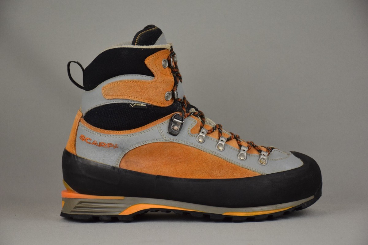 SCARPA Triolet Pro GTX Gore-Tex Mountaineering Hiking Boots SCARPA Triolet Pro GTX Gore-Tex Mountaineering Hiking Boots