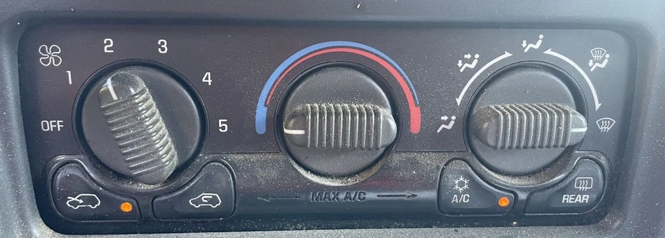 1999 - 02 Chevy Silverado GMC Sierra ручной блок управления температурой идентификатор 15054698 - Изображение 2 из 4