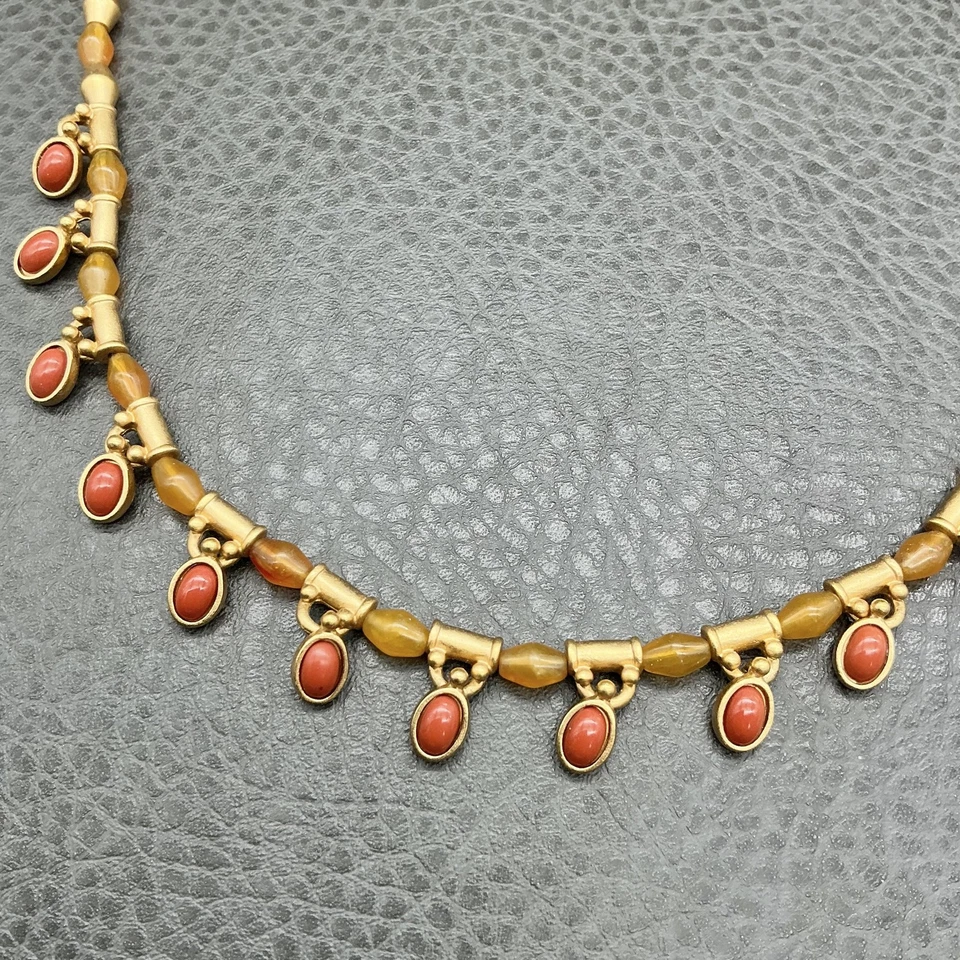 Collar Monet Tono Oro Cuentas Cabujón Rojo Colgante Flecos Joyería Ajustable Foto 4 de 4