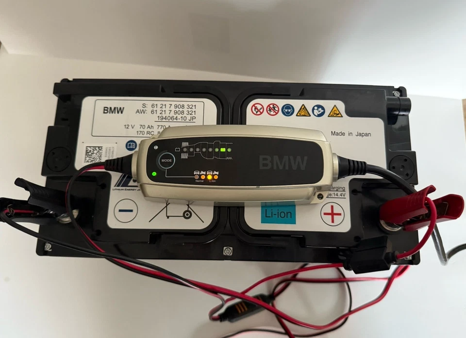 BMW M3 M4 M8 G80 G82 F92 2021 2022 2023 2024 BATERÍA DE IONES DE LITIO 70a OEM 7908325 Foto 4 de 4