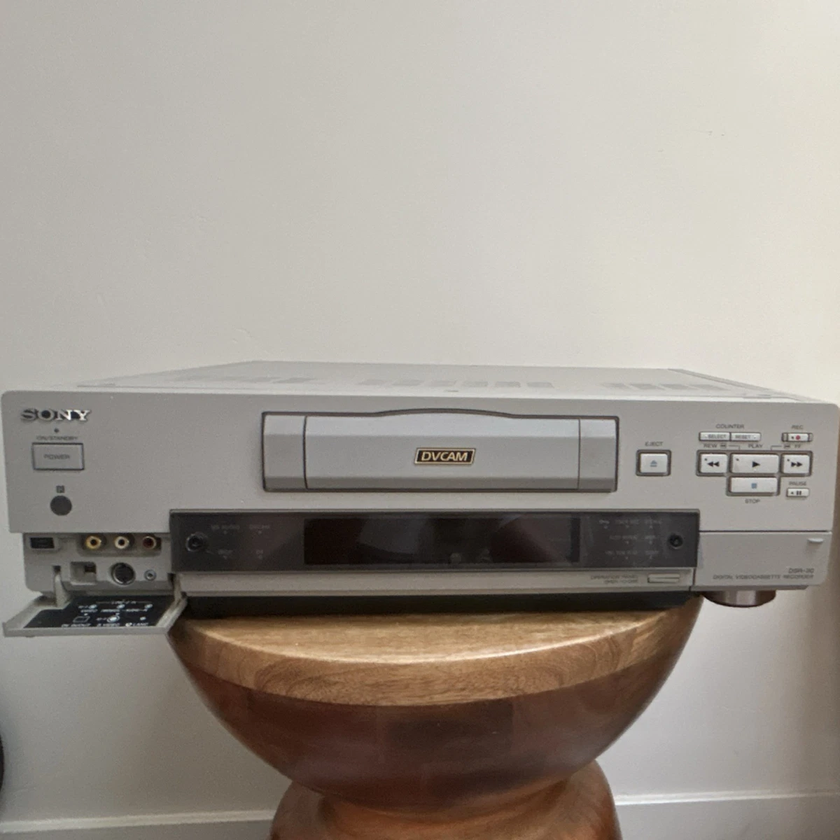 Sony DSR DV: DVCAM Composite Video Recorders & Players for sale | eBay