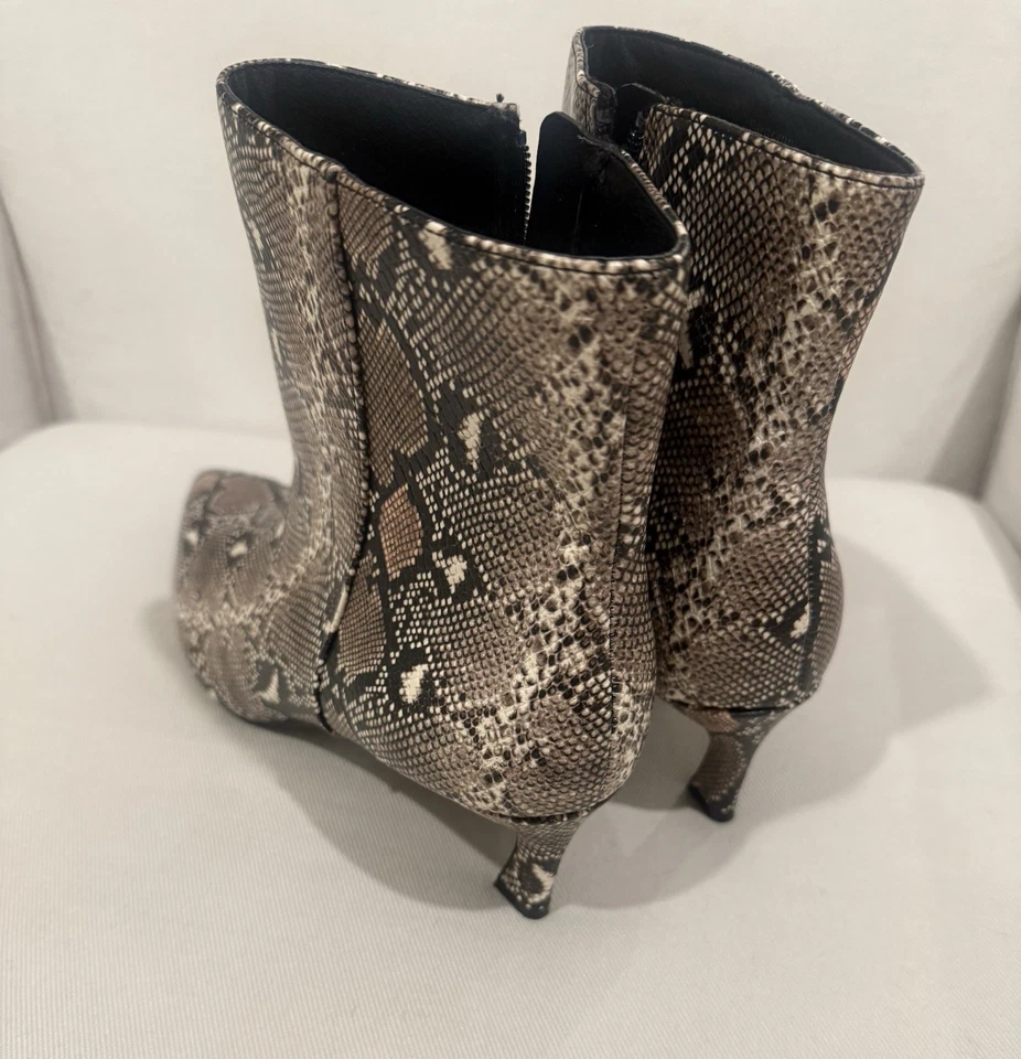 Botines Madden Girl Marrón Estampado Piel de Serpiente Tacón Vaquera Occidental Talla 9 Nuevos sin Etiquetas Foto 3 de 4