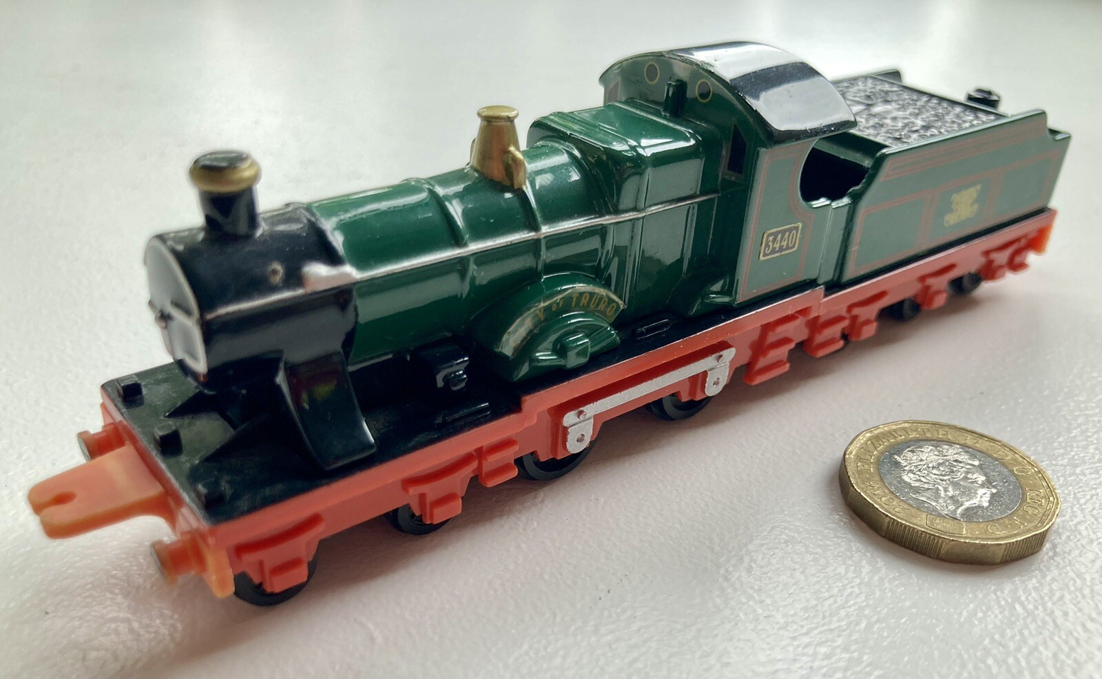 Picture 1 of 6