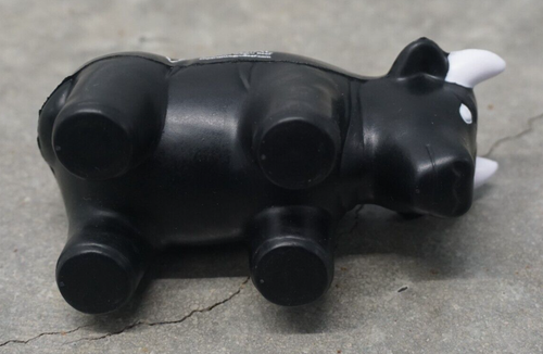 4.5" Imperial American Wagyu Beef Black Bull Squeeze Toy Relieve Stress - 第 5/5 張圖片